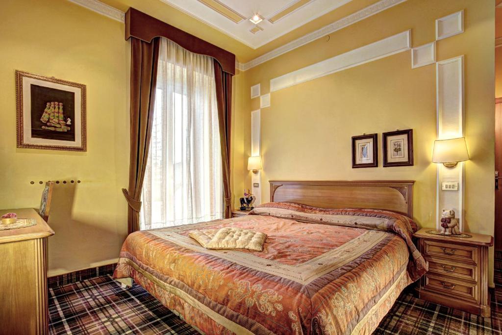 Hotel Regina 4*